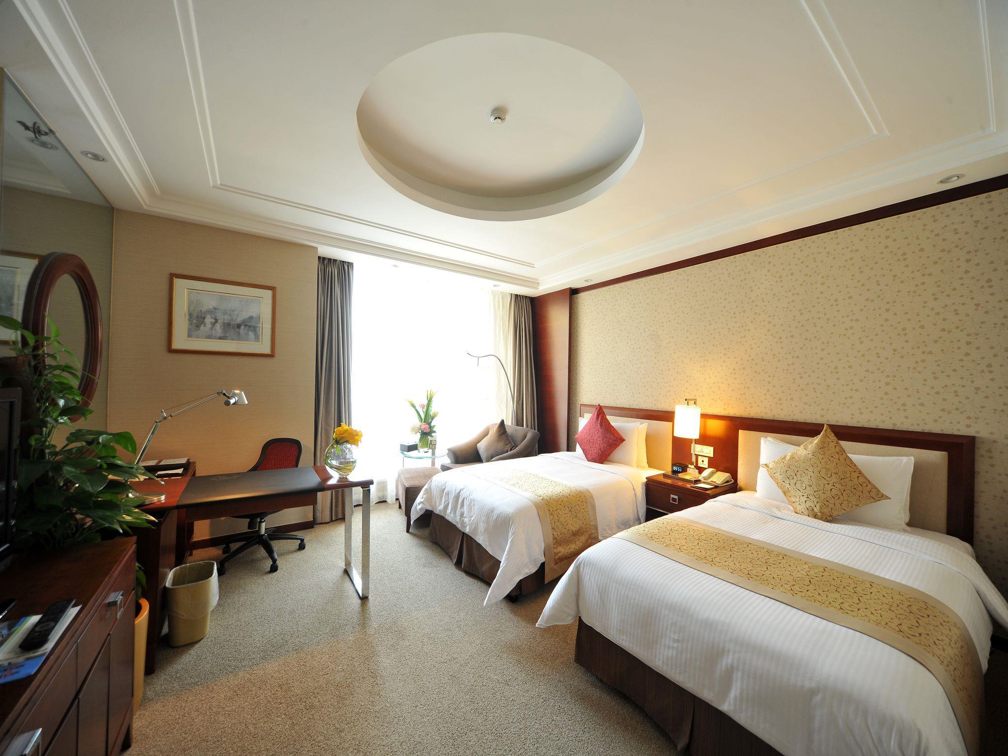 Central Hotel Shanghai - Nanjing Road Exterior foto