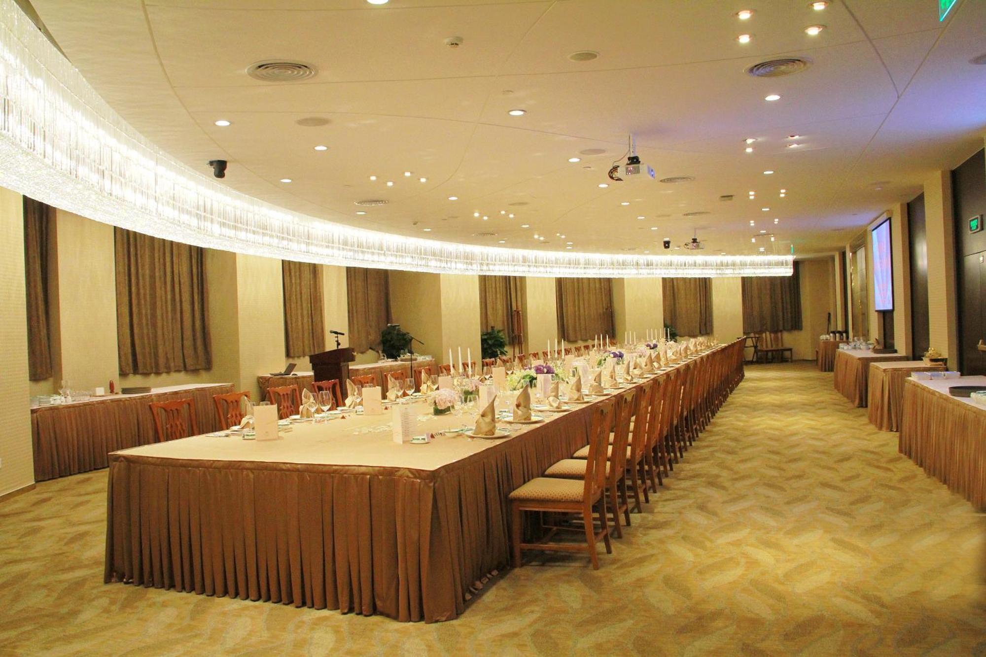 Central Hotel Shanghai - Nanjing Road Exterior foto