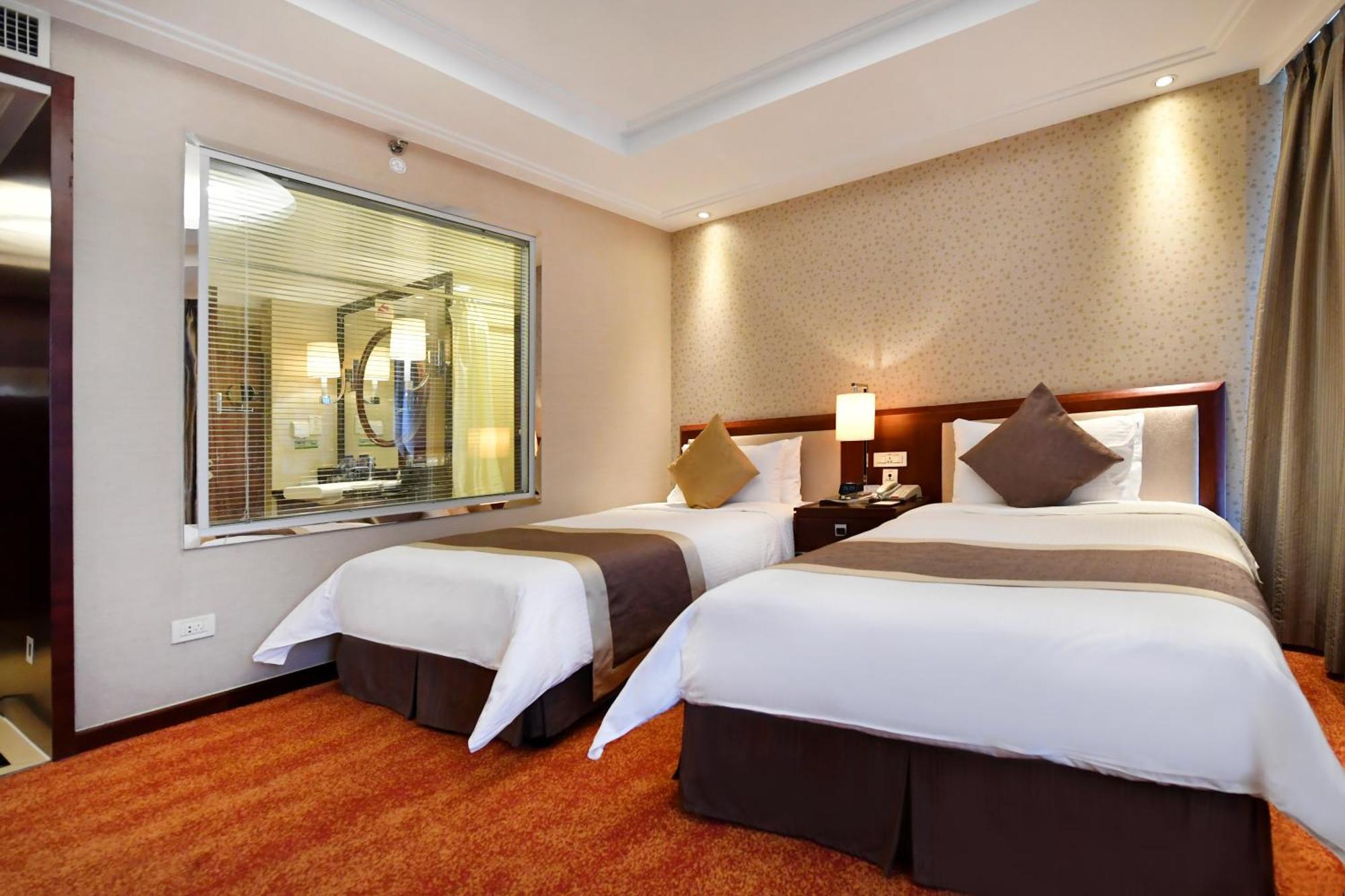 Central Hotel Shanghai - Nanjing Road Exterior foto